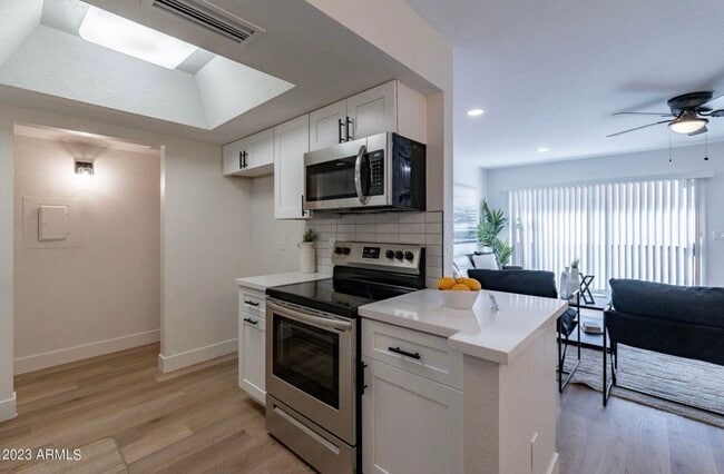 Photo - 4608 W Maryland Ave Apartment