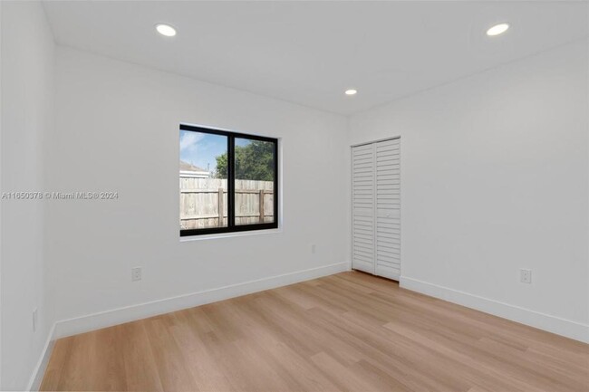 Foto del edificio - 3 bedroom in North Miami FL 33162