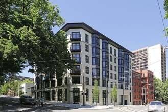 Interior Photo - 11 Marché Apartments