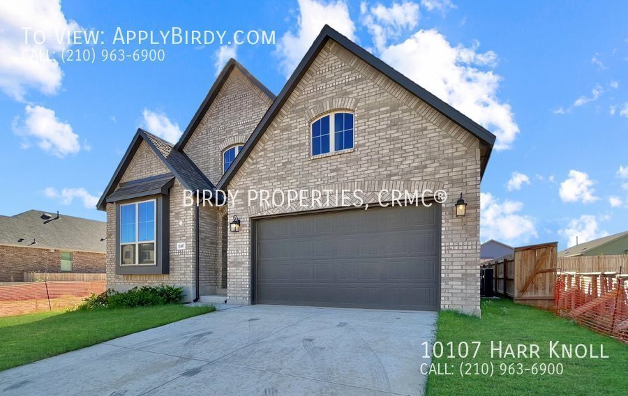 **4 Bed, 3 Bath Home First Time Rental** House Rental in San Antonio