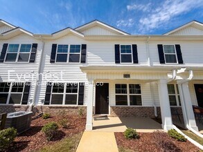 Building Photo - 21421 Scuttle St