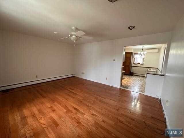 Building Photo - 77 Kern Pl