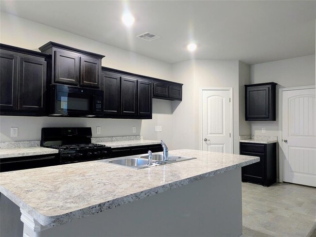 Foto del edificio - 13733 The Brook Blvd