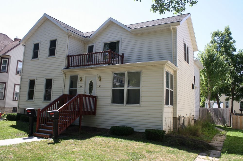 Primary Photo - 3 Bedroom Upper