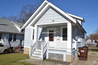 Building Photo - 1816 Sterling Ave