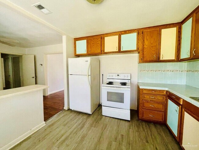 Foto del edificio - 17 Vine Ave