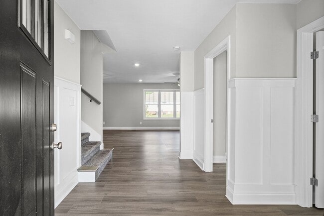 Foto del edificio - Pet Friendly Four Bedroom!