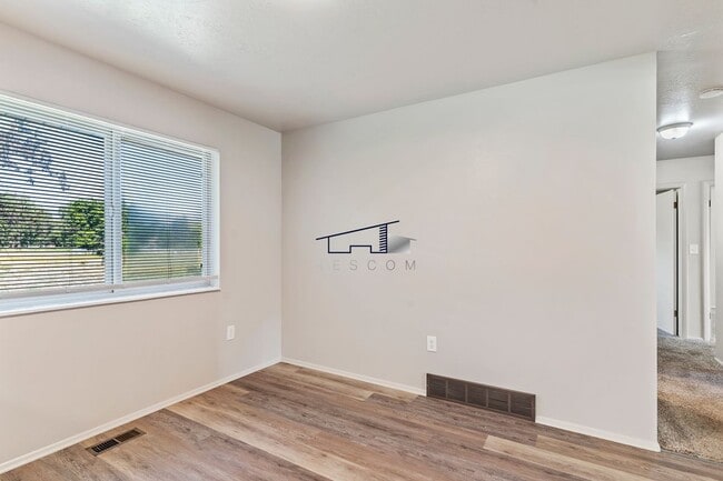 Building Photo - 2151 N 5700 E