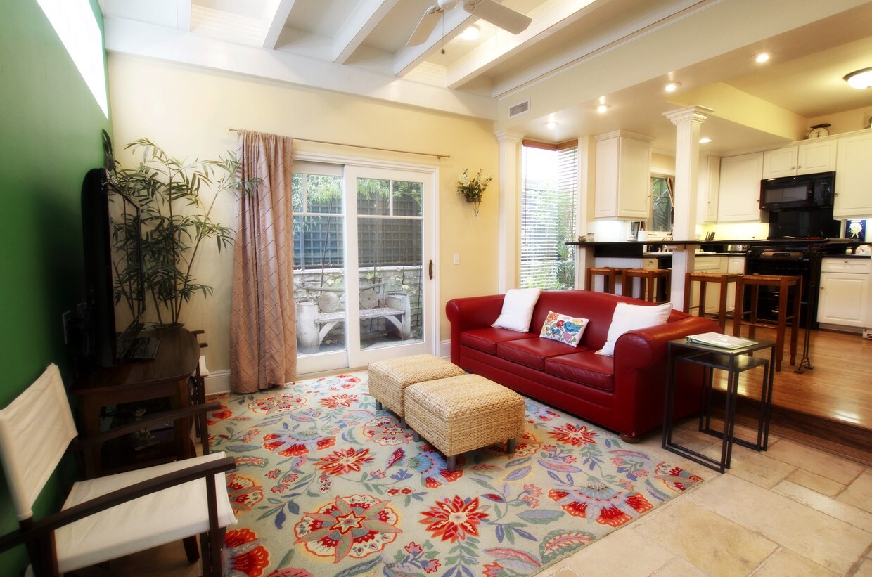 Foto principal - 815 3rd St