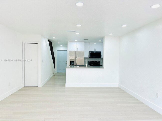 Foto del edificio - 3639 W 11th Ave