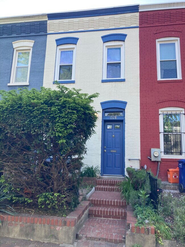 Bienvenidos a 1528 Marion. - 1528 Marion St NW