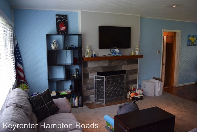 Foto del edificio - 3 br, 1 bath House - 313 Sparrow Rd North