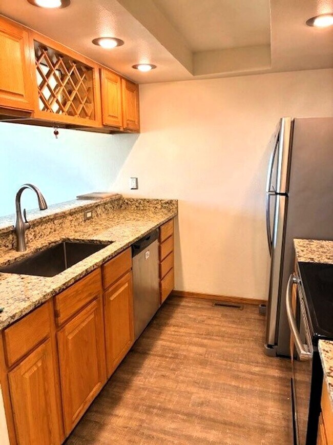 Foto del edificio - Winter Seasonal Rental- Frisco Bay Townhom...
