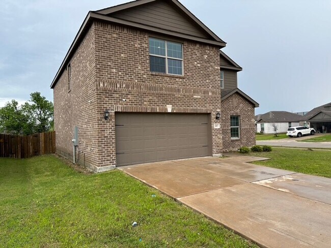 Foto del edificio - 217 Golden Sands Ln