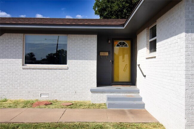 Foto del edificio - 713 W Oriole St