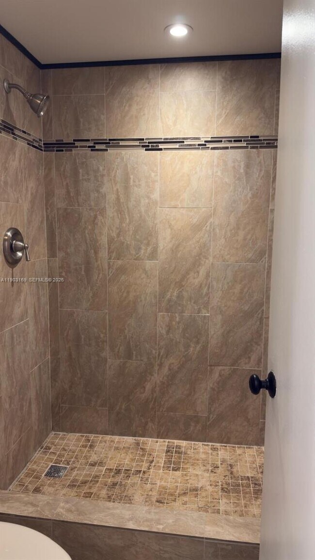 Foto del edificio - 3908 SW 67th Terrace