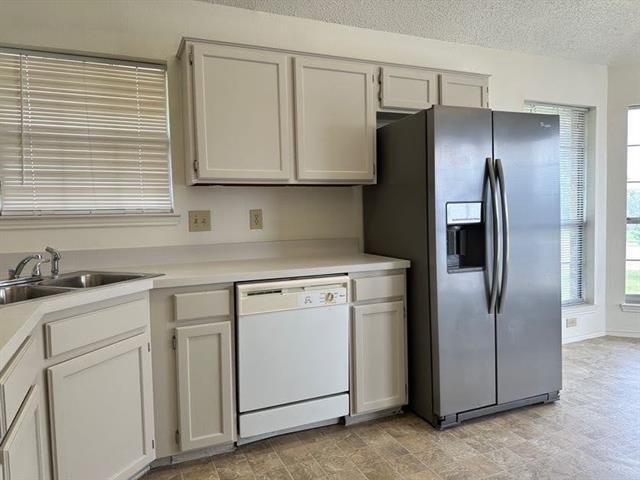 Foto del edificio - 8504 Willow Creek Ct