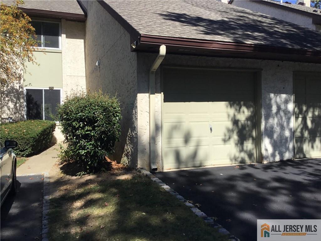 Foto del edificio - 95 Thoreau Dr