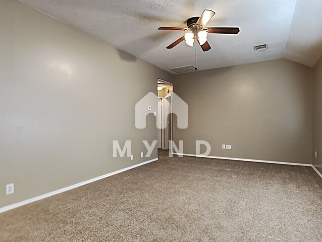 Foto del edificio - 33246 Cottonwood Bend