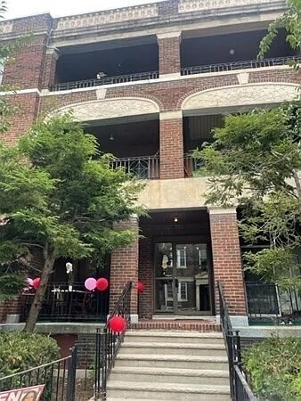 Primary Photo - 317 Summit Ave
