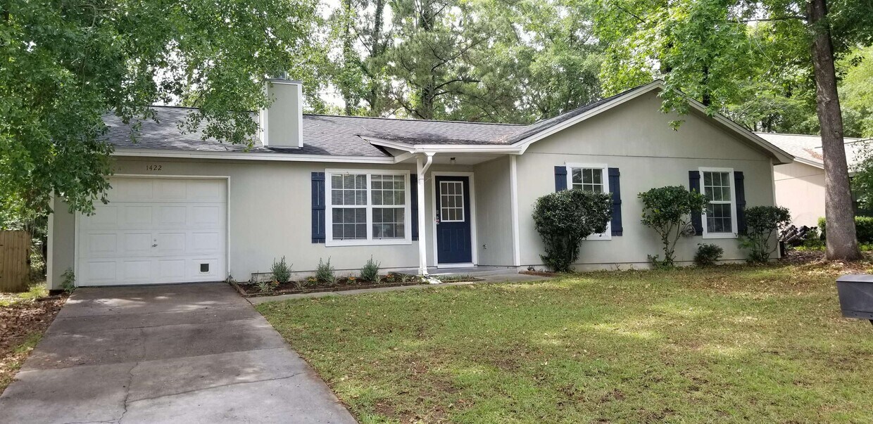 Primary Photo - 1422 Abbeywood Ln