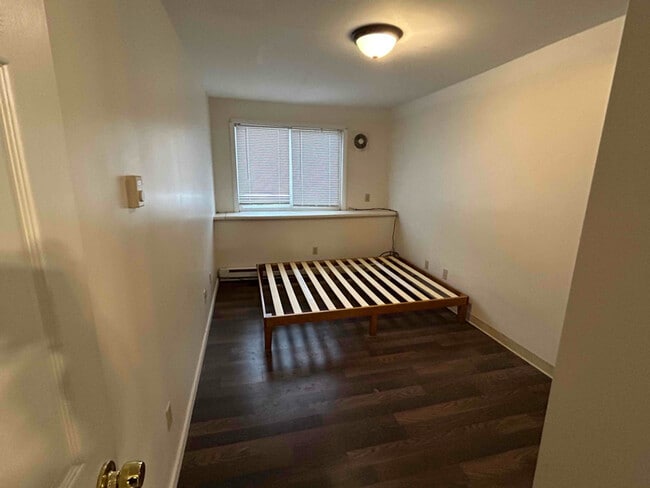 Foto del edificio - 3276 Main St