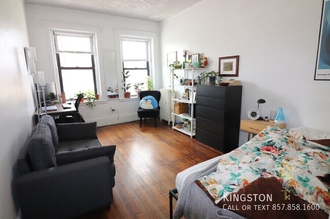 Photo - 238 Hemenway St Apartment