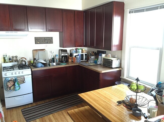 Cocina 2 - 1223 Selby Ave