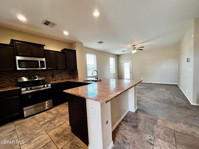 Building Photo - 14756 Boer Trail