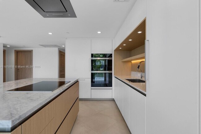 Foto del edificio - 1135 103rd St
