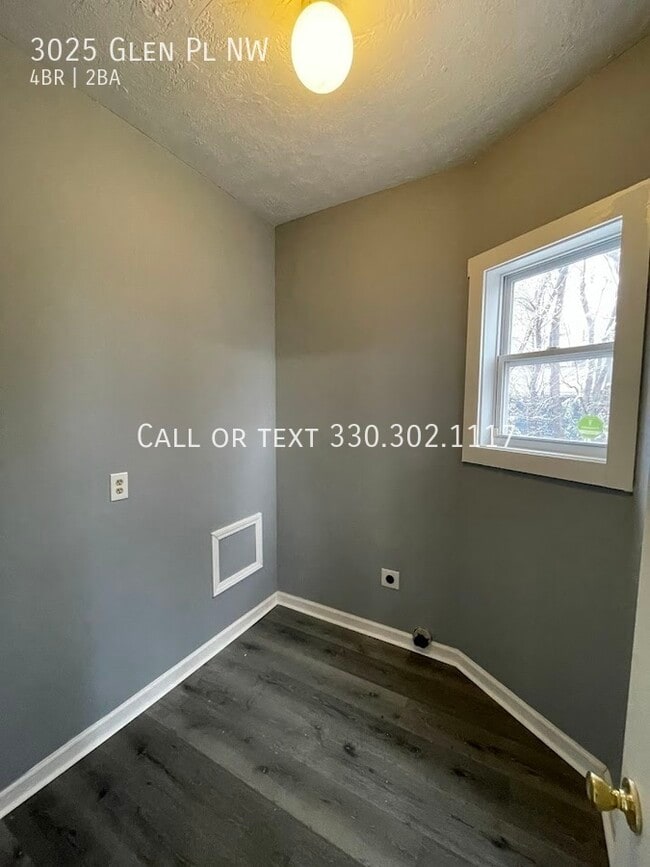 Building Photo - Four bedroom two bathroom home for rent