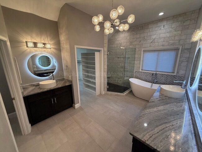 Photo - 1410 Bittercress Ct House