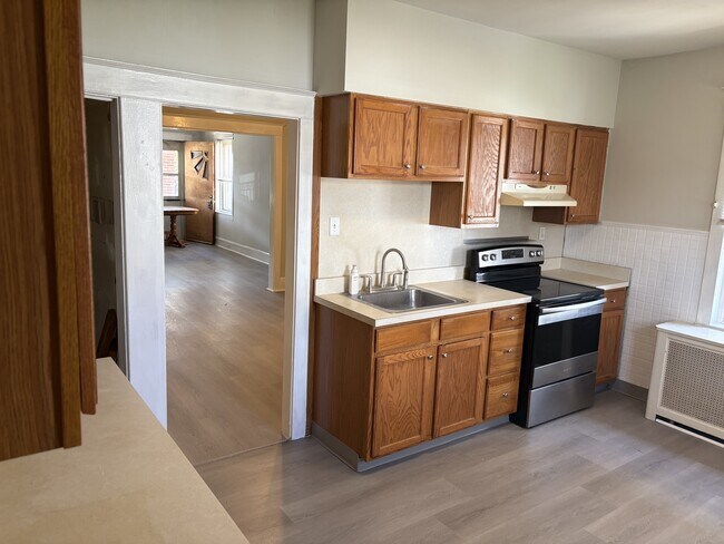 Foto del edificio - 7112 Glenloch St