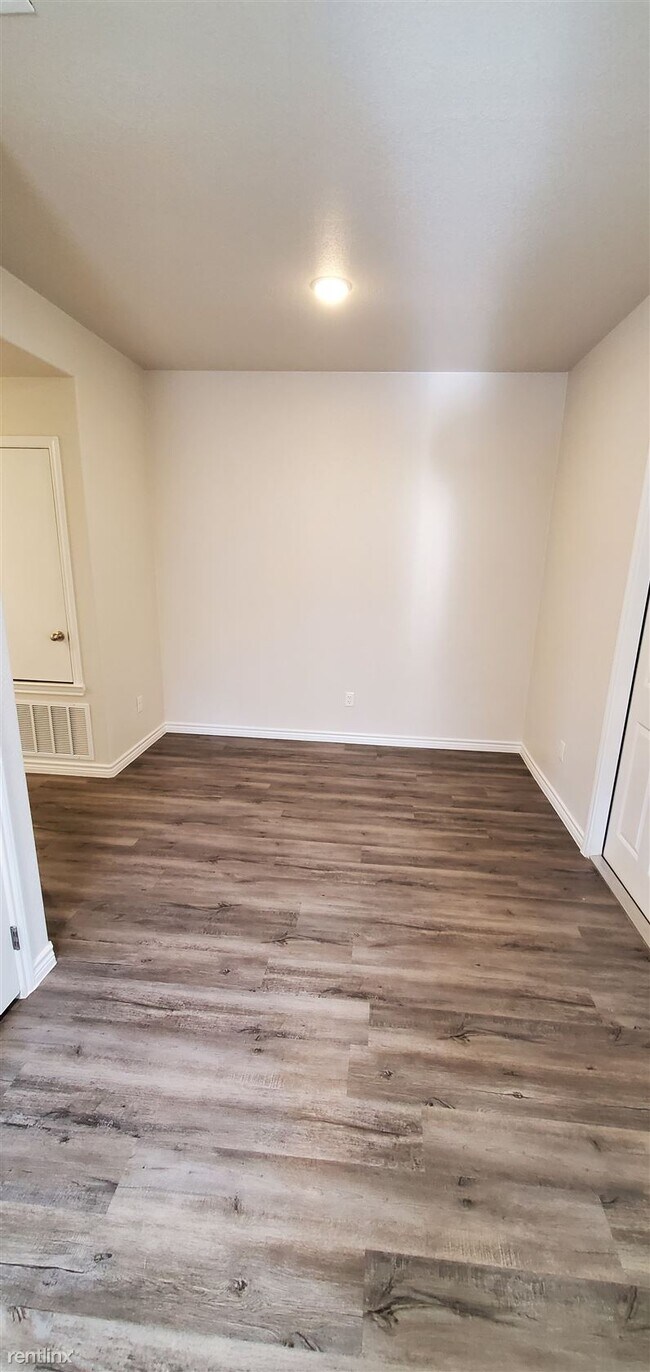 Foto del edificio - 3 br, 2 bath Duplex - 115 Appalachian Trail A