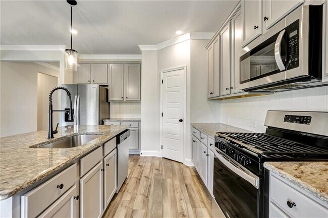 Foto del edificio - 184 Auburn Crossing Dr