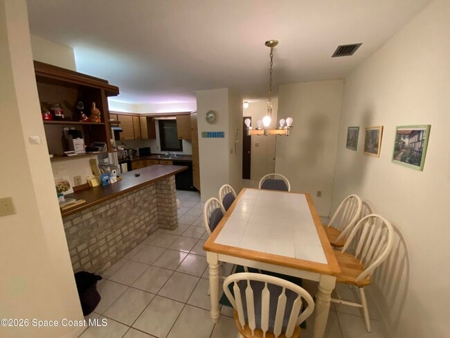 Foto del edificio - 423 Polk Ave