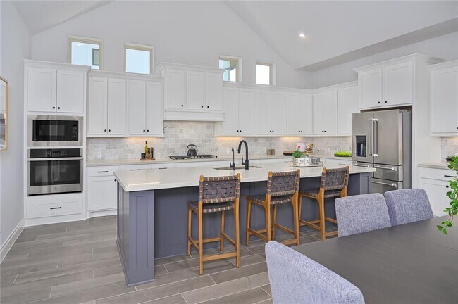 Foto del edificio - 6108 Antelope Well Ln