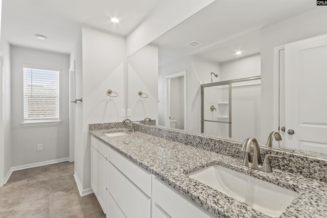 Building Photo - 10 Harvest Wheat Ct