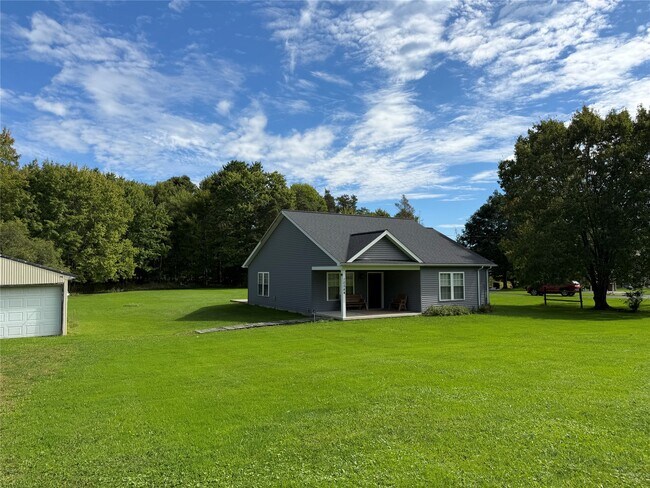 Foto del edificio - 10540 Williamson Rd