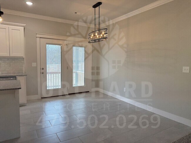 Foto del edificio - Single-Family Home- 2 Bed/2 Bath w/Hobby R...