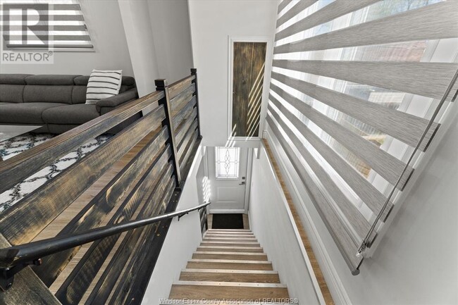Building Photo - 3273 Clemenceau Blvd