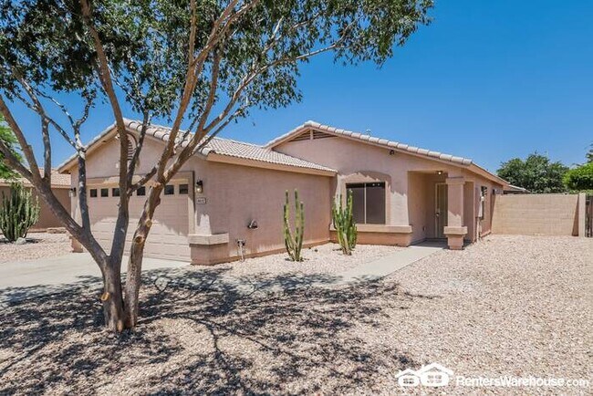 Foto del edificio - 4 Bedroom Peoria Home