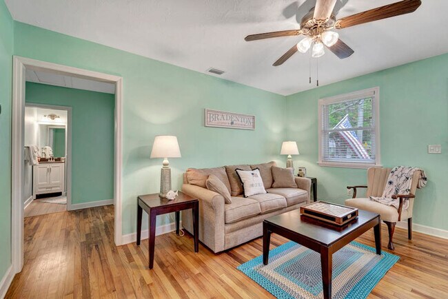 Foto del edificio - 1418 29th St W