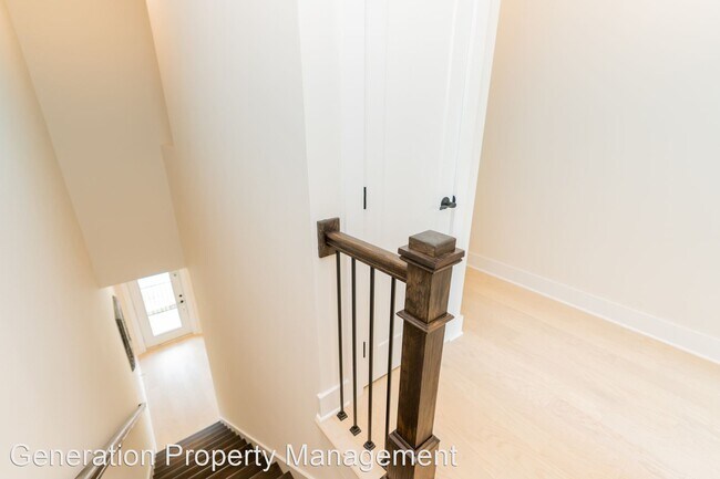 Foto del edificio - 2 br, 2.5 bath House - 719 N Market Street