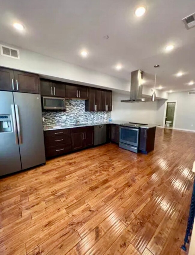 Foto del edificio - House For Rent In South Philadelphia/East ...