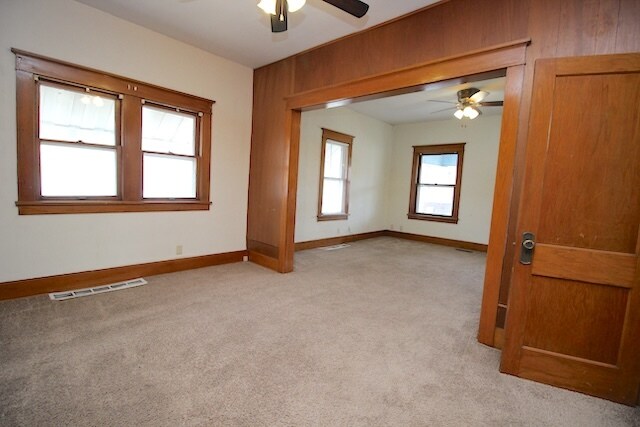 Foto del edificio - 1227 New Hampshire St