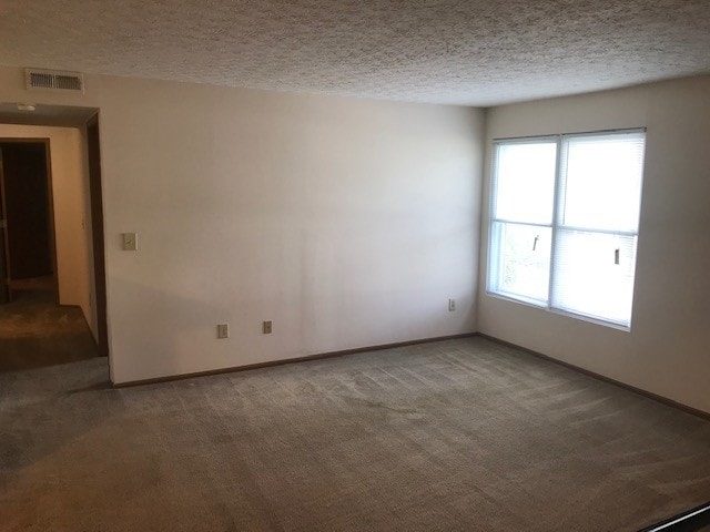 Building Photo - 395 Winding Willow Way