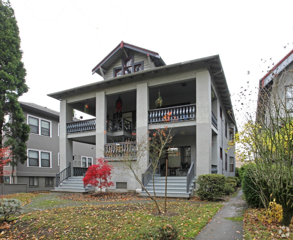 Foto principal - 1540 SE Ladd Ave