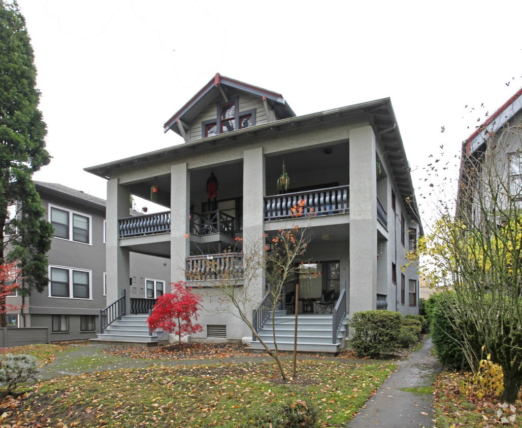 Primary Photo - 1540 SE Ladd Ave
