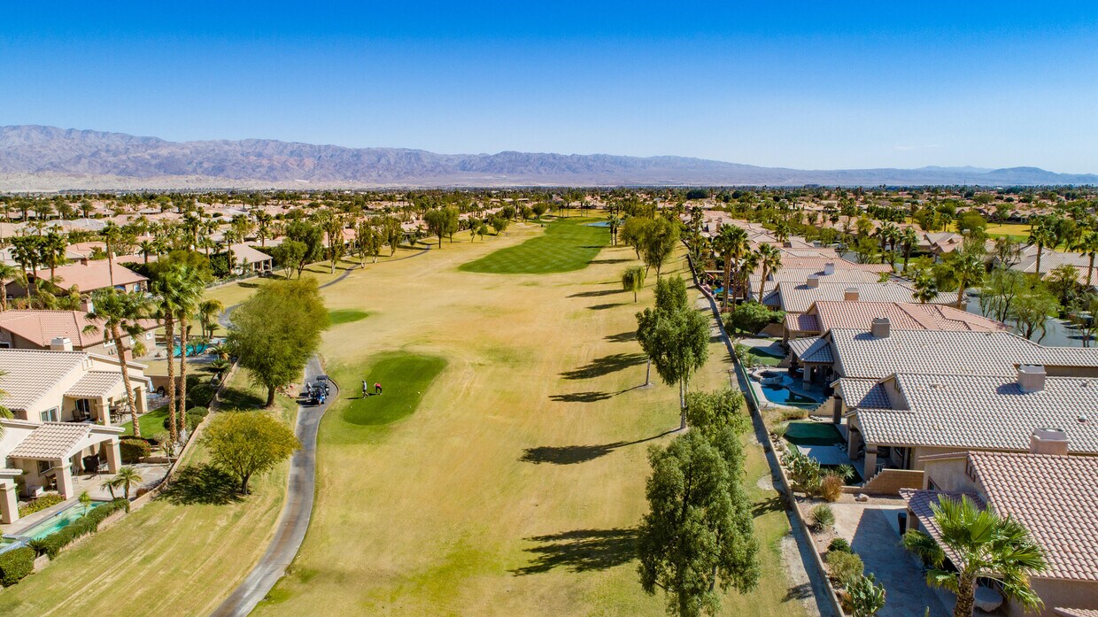 80220 Green Hills Dr, Indio, CA 92201